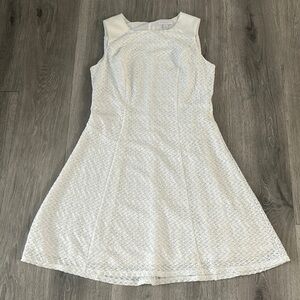 Women’s Sleeveless White Dress Midi Skater Summer Size Medium New York & Company